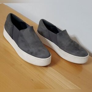 Vince Warren Gray Slip-On Suede Women's Shoes 9.5